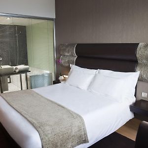 Quarto adjacente famíliar twin